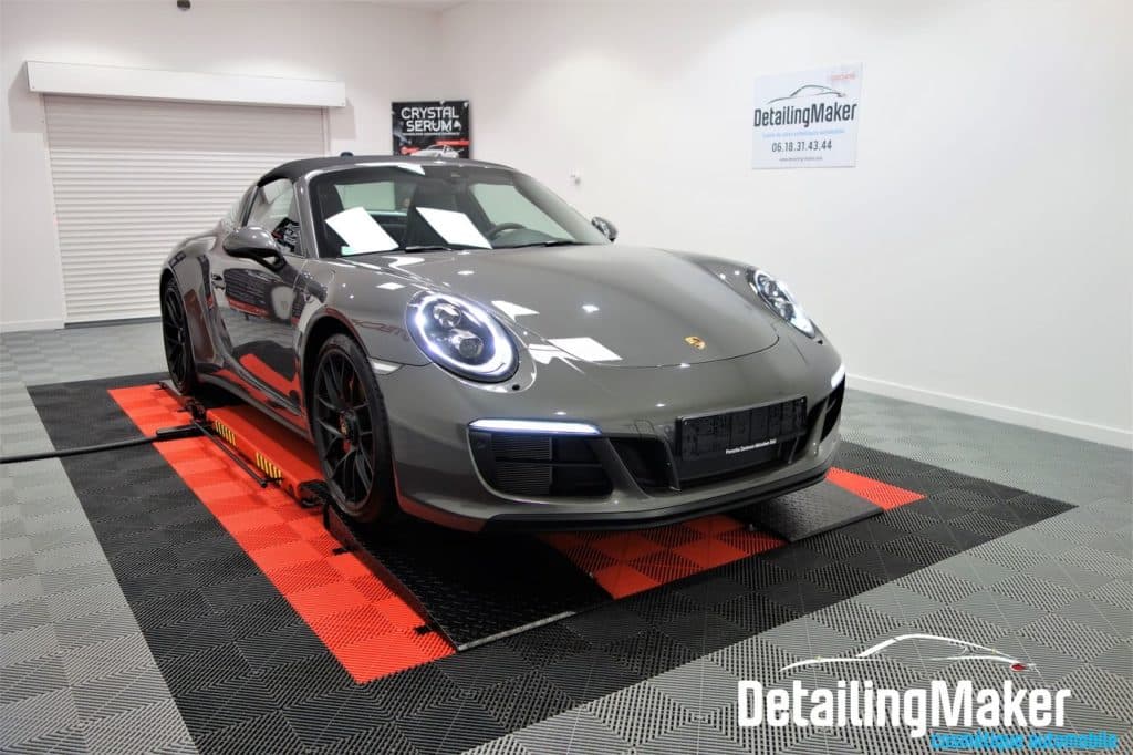 Porsche 911 Targa protégée par un film PPF et traitement céramique