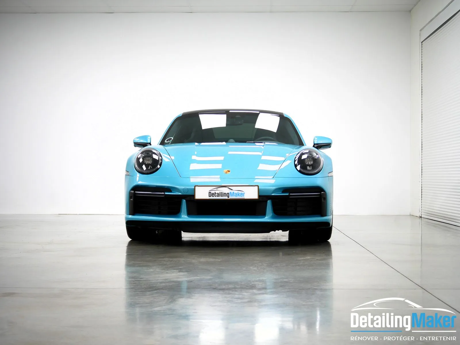 Porsche 992 Turbo S Ipanema Blue Metallic
