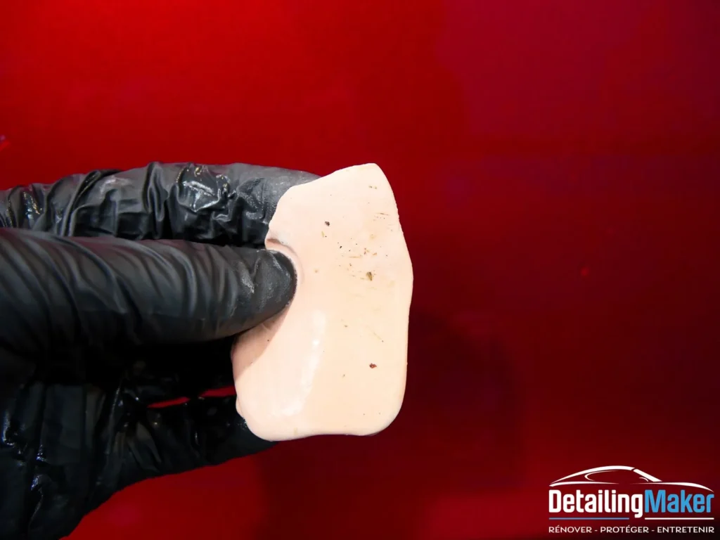 clay bar sur tesla model 3